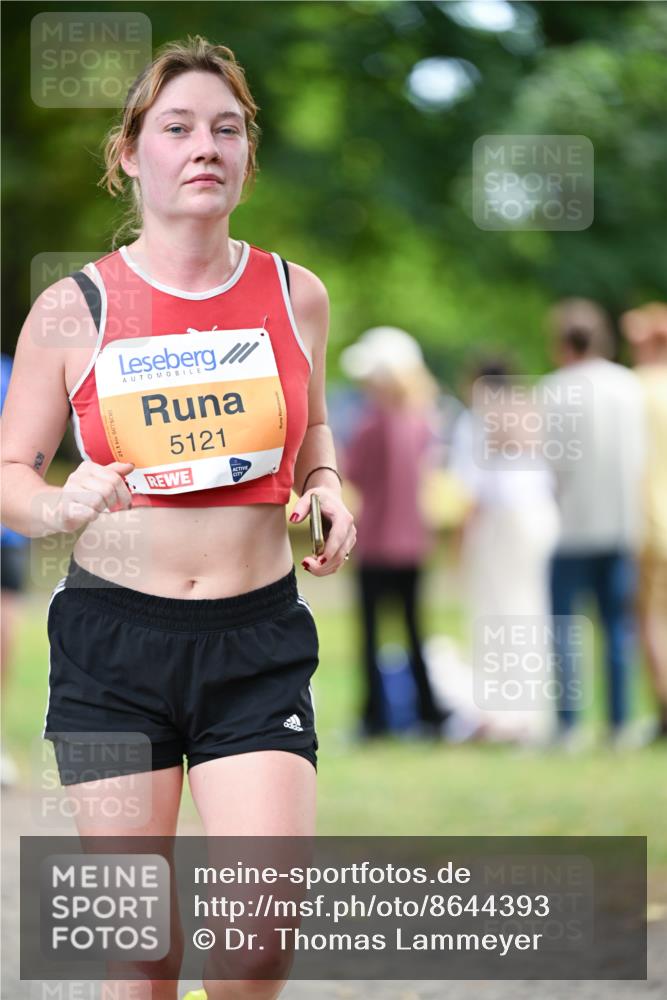 31.08.2025 - 21. Blankeneser Heldenlauf Dr. Thomas Lammeyer http://msf.ph/oto/8644393 31.08.2025 11:13:02 Laufen 21, 1, 5121 meine-sportfotos.de