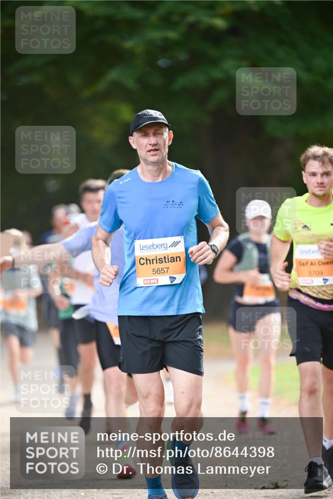 31.08.2025 - 21. Blankeneser Heldenlauf Dr. Thomas Lammeyer http://msf.ph/oto/8644398 31.08.2025 11:13:03 Laufen 5657, 5709 meine-sportfotos.de