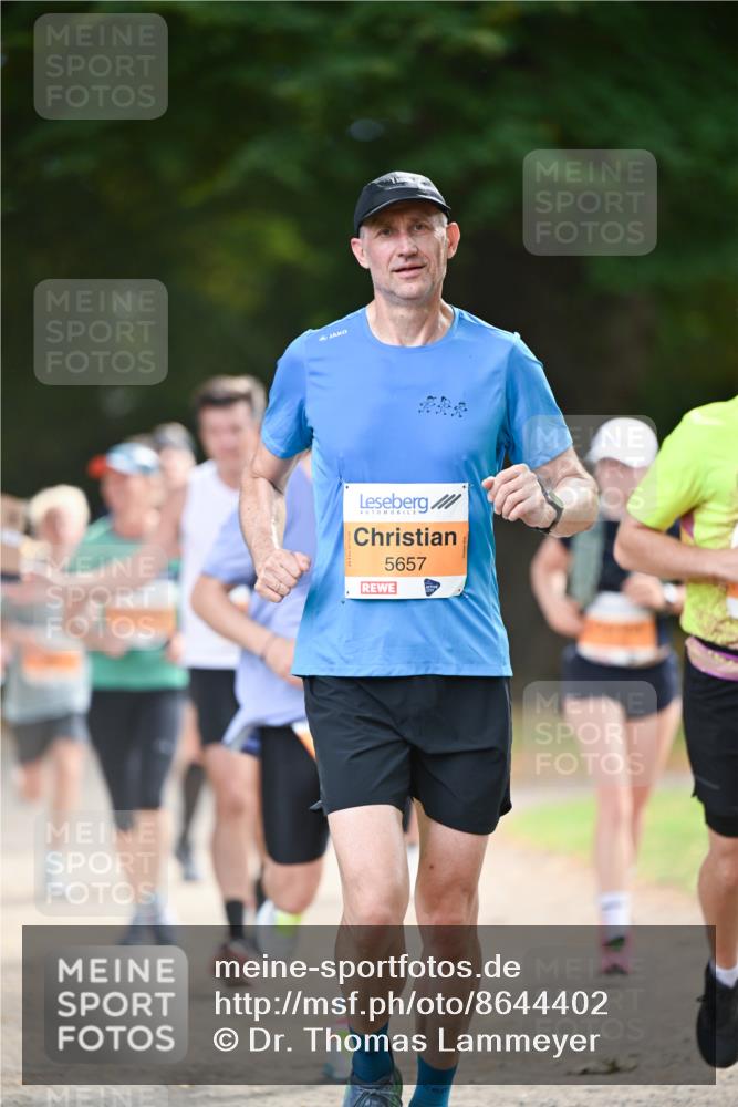 31.08.2025 - 21. Blankeneser Heldenlauf Dr. Thomas Lammeyer http://msf.ph/oto/8644402 31.08.2025 11:13:04 Laufen 5657 meine-sportfotos.de