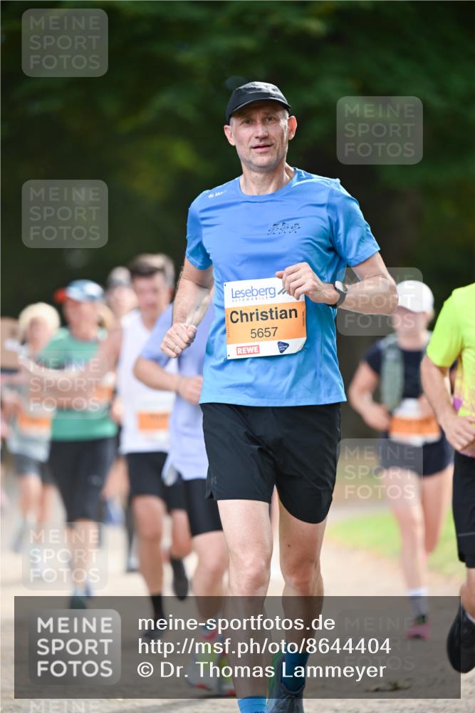 31.08.2025 - 21. Blankeneser Heldenlauf Dr. Thomas Lammeyer http://msf.ph/oto/8644404 31.08.2025 11:13:04 Laufen 5657 meine-sportfotos.de