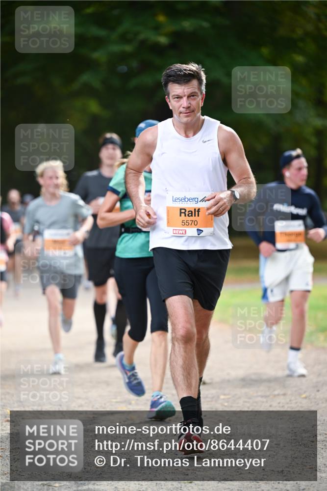 31.08.2025 - 21. Blankeneser Heldenlauf Dr. Thomas Lammeyer http://msf.ph/oto/8644407 31.08.2025 11:13:06 Laufen 5570 meine-sportfotos.de