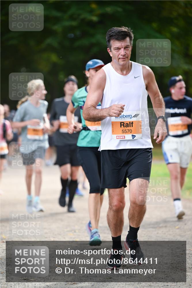31.08.2025 - 21. Blankeneser Heldenlauf Dr. Thomas Lammeyer http://msf.ph/oto/8644411 31.08.2025 11:13:07 Laufen 5570 meine-sportfotos.de