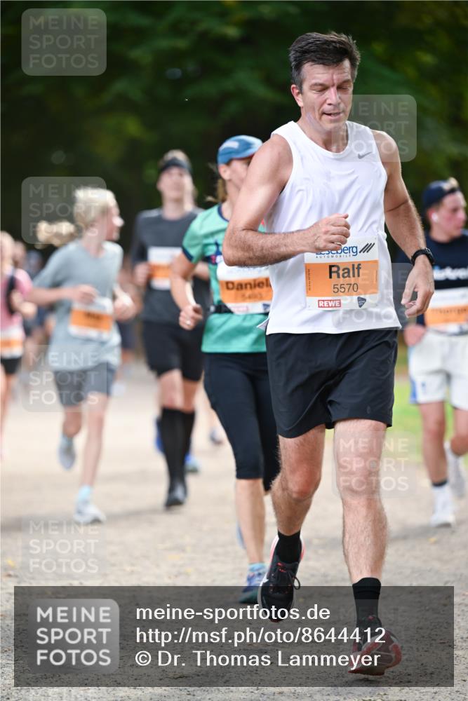 31.08.2025 - 21. Blankeneser Heldenlauf Dr. Thomas Lammeyer http://msf.ph/oto/8644412 31.08.2025 11:13:07 Laufen 5403, 5570 meine-sportfotos.de