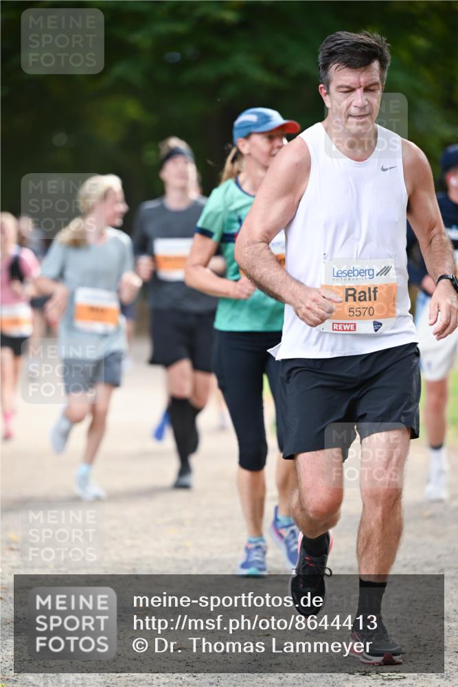 31.08.2025 - 21. Blankeneser Heldenlauf Dr. Thomas Lammeyer http://msf.ph/oto/8644413 31.08.2025 11:13:07 Laufen 5570 meine-sportfotos.de