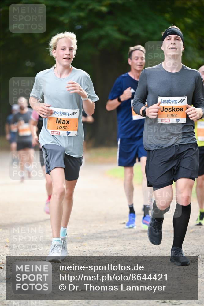 31.08.2025 - 21. Blankeneser Heldenlauf Dr. Thomas Lammeyer http://msf.ph/oto/8644421 31.08.2025 11:13:09 Laufen 5352, 5292 meine-sportfotos.de