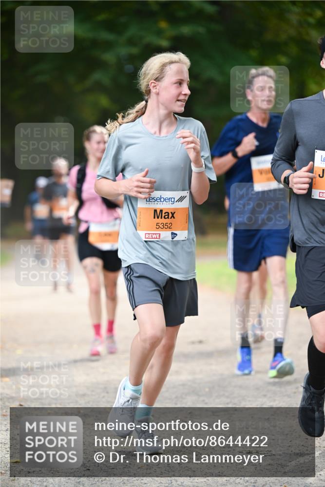 31.08.2025 - 21. Blankeneser Heldenlauf Dr. Thomas Lammeyer http://msf.ph/oto/8644422 31.08.2025 11:13:10 Laufen 5352 meine-sportfotos.de