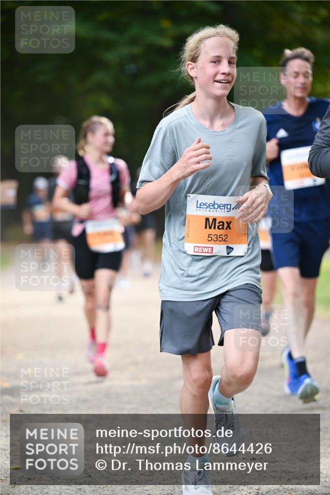 31.08.2025 - 21. Blankeneser Heldenlauf Dr. Thomas Lammeyer http://msf.ph/oto/8644426 31.08.2025 11:13:10 Laufen 5352 meine-sportfotos.de