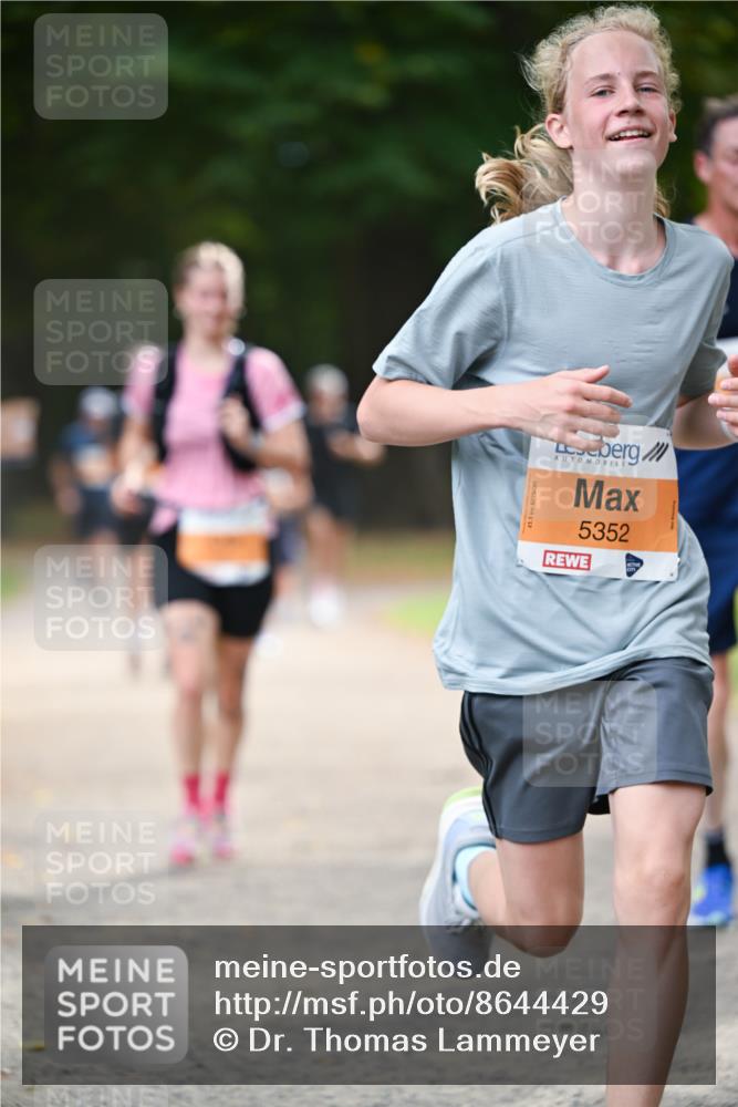 31.08.2025 - 21. Blankeneser Heldenlauf Dr. Thomas Lammeyer http://msf.ph/oto/8644429 31.08.2025 11:13:10 Laufen 21, 1, 5352 meine-sportfotos.de