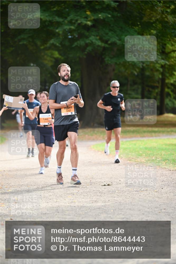 31.08.2025 - 21. Blankeneser Heldenlauf Dr. Thomas Lammeyer http://msf.ph/oto/8644443 31.08.2025 11:13:13 Laufen 5727 meine-sportfotos.de
