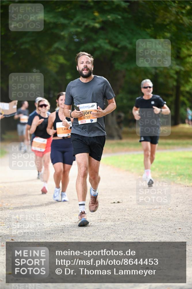 31.08.2025 - 21. Blankeneser Heldenlauf Dr. Thomas Lammeyer http://msf.ph/oto/8644453 31.08.2025 11:13:14 Laufen 5727 meine-sportfotos.de