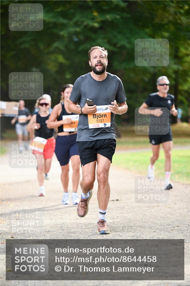 31.08.2025 - 21. Blankeneser Heldenlauf Dr. Thomas Lammeyer http://msf.ph/oto/8644458 31.08.2025 11:13:14 Laufen 5727 meine-sportfotos.de