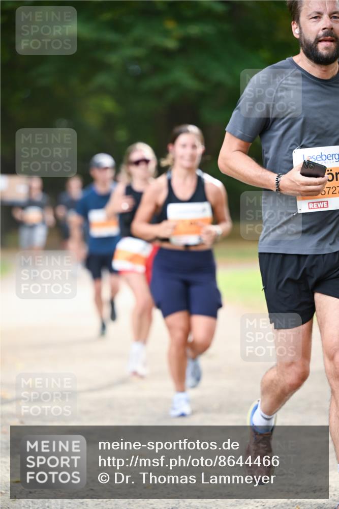 31.08.2025 - 21. Blankeneser Heldenlauf Dr. Thomas Lammeyer http://msf.ph/oto/8644466 31.08.2025 11:13:16 Laufen 5, 5727 meine-sportfotos.de
