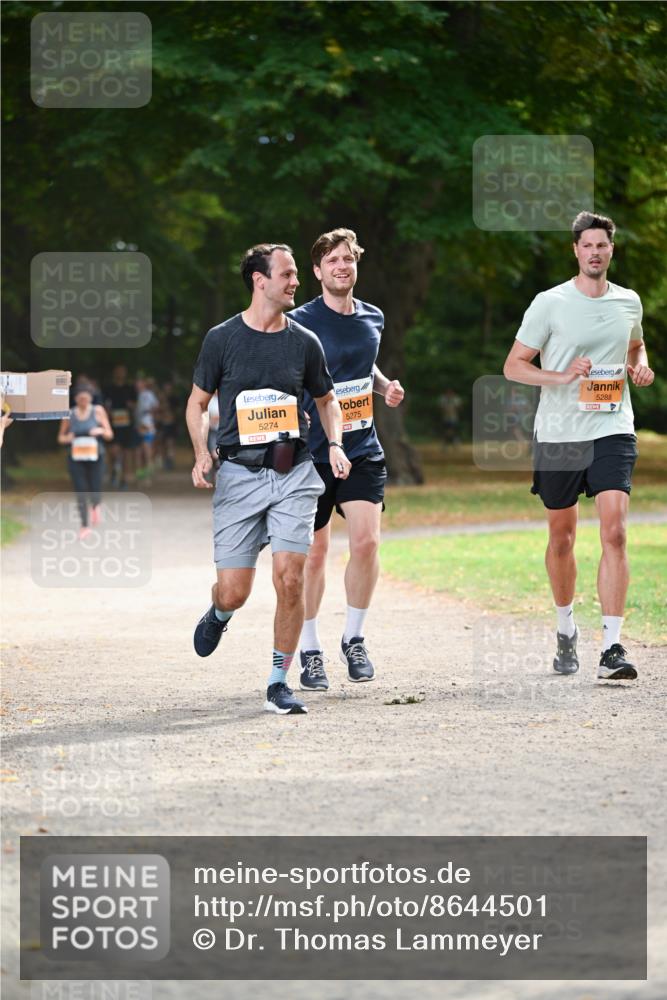 31.08.2025 - 21. Blankeneser Heldenlauf Dr. Thomas Lammeyer http://msf.ph/oto/8644501 31.08.2025 11:13:22 Laufen 5274, 5275, 5288, 4 meine-sportfotos.de