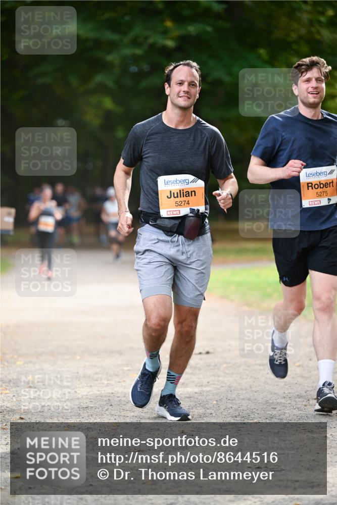 31.08.2025 - 21. Blankeneser Heldenlauf Dr. Thomas Lammeyer http://msf.ph/oto/8644516 31.08.2025 11:13:23 Laufen 5274, 5275 meine-sportfotos.de