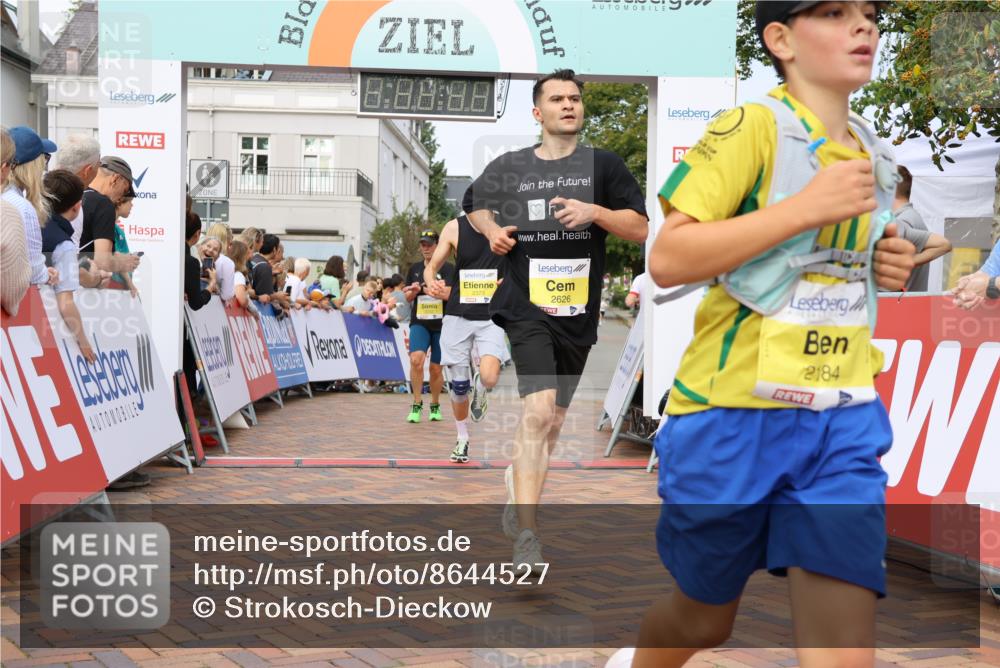 31.08.2025 - 21. Blankeneser Heldenlauf Strokosch-Dieckow http://msf.ph/oto/8644527 31.08.2025 10:23:50 Ziel 2626, 2780, 2184, 2185, 2373, 2237, 2232, 2146 meine-sportfotos.de