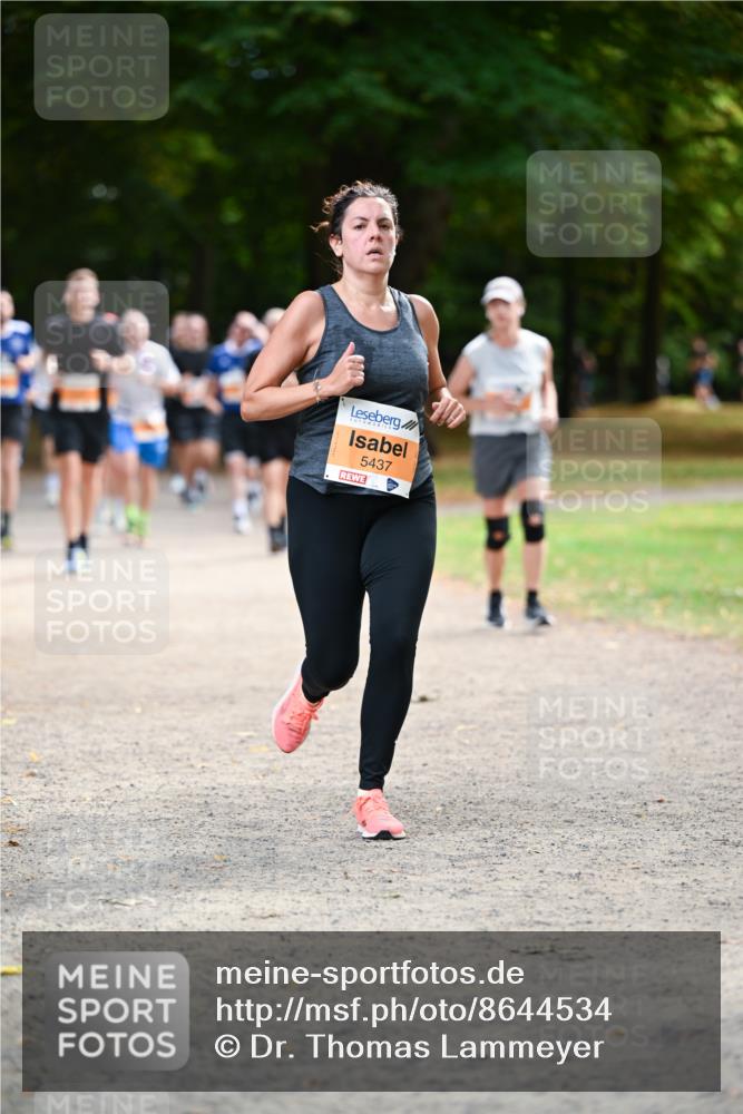 31.08.2025 - 21. Blankeneser Heldenlauf Dr. Thomas Lammeyer http://msf.ph/oto/8644534 31.08.2025 11:13:31 Laufen 5437 meine-sportfotos.de