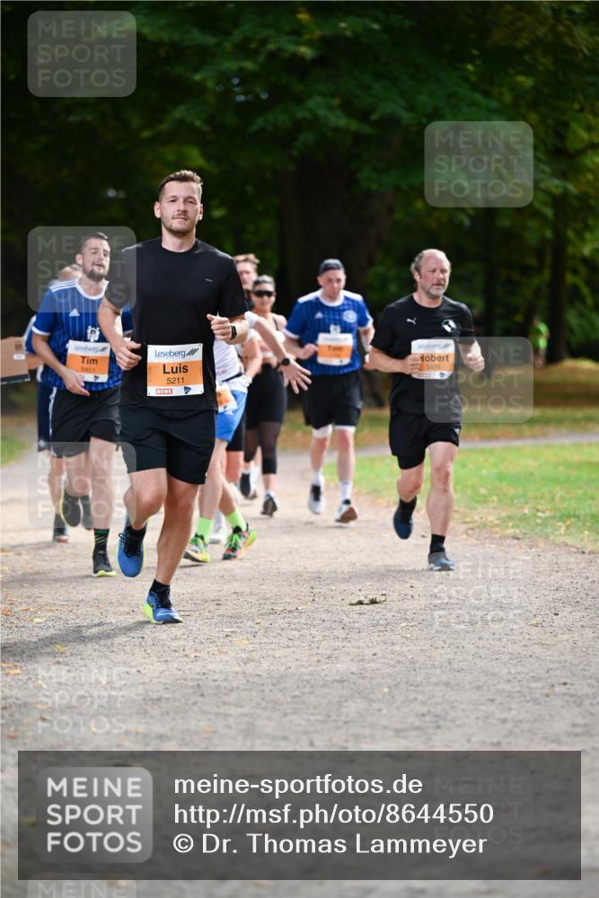 31.08.2025 - 21. Blankeneser Heldenlauf Dr. Thomas Lammeyer http://msf.ph/oto/8644550 31.08.2025 11:13:35 Laufen 5451, 5211, 4, 5076 meine-sportfotos.de