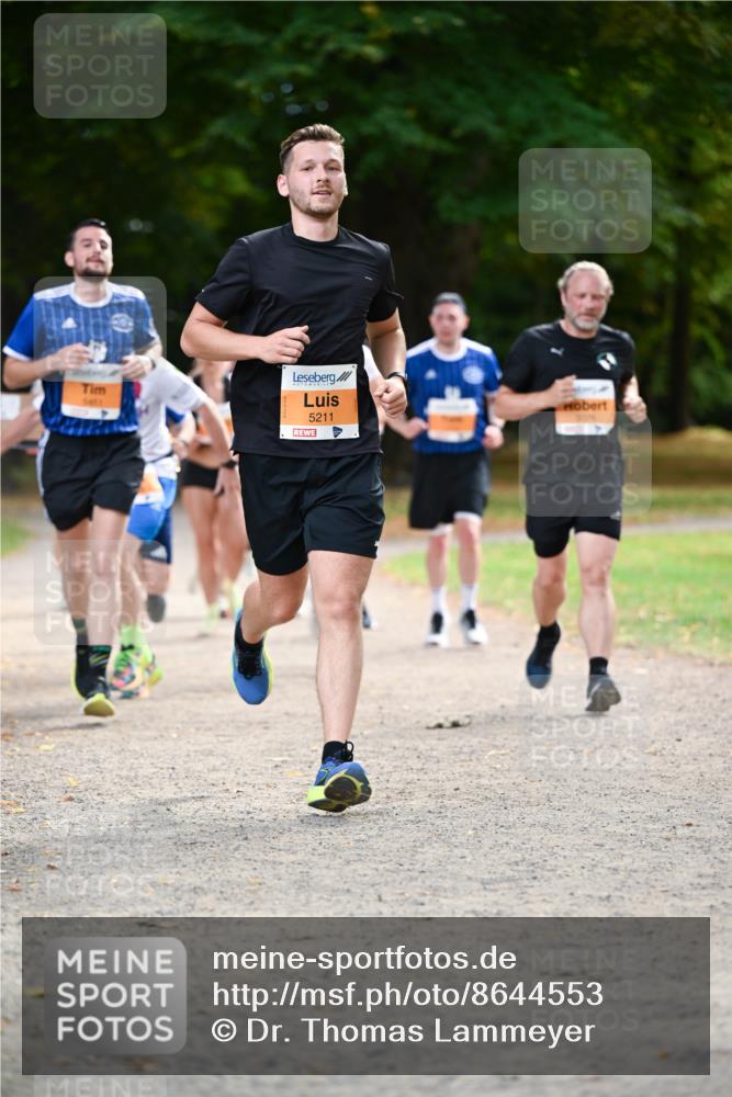 31.08.2025 - 21. Blankeneser Heldenlauf Dr. Thomas Lammeyer http://msf.ph/oto/8644553 31.08.2025 11:13:36 Laufen 5211 meine-sportfotos.de