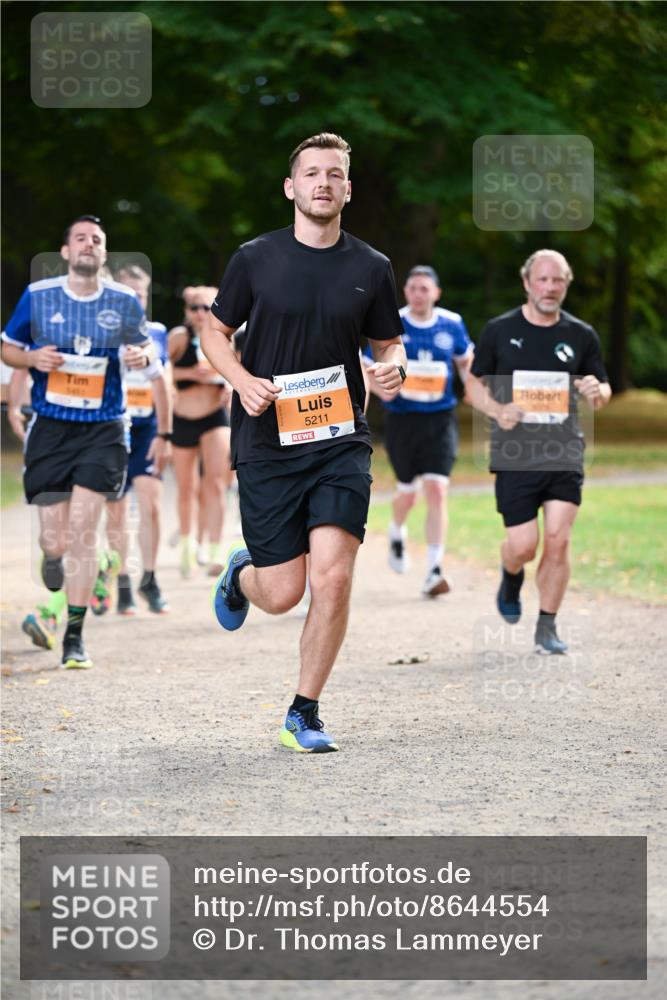 31.08.2025 - 21. Blankeneser Heldenlauf Dr. Thomas Lammeyer http://msf.ph/oto/8644554 31.08.2025 11:13:36 Laufen 5211 meine-sportfotos.de