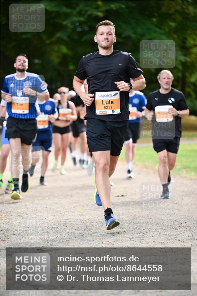 31.08.2025 - 21. Blankeneser Heldenlauf Dr. Thomas Lammeyer http://msf.ph/oto/8644558 31.08.2025 11:13:36 Laufen 5211 meine-sportfotos.de