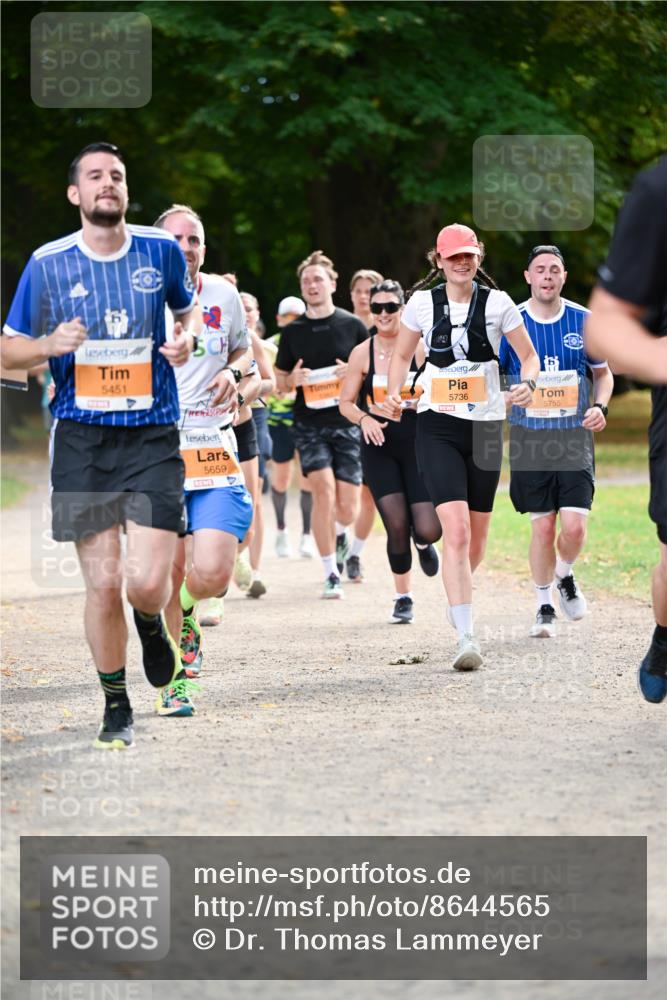 31.08.2025 - 21. Blankeneser Heldenlauf Dr. Thomas Lammeyer http://msf.ph/oto/8644565 31.08.2025 11:13:37 Laufen 5451, 5659, 5736, 5755 meine-sportfotos.de