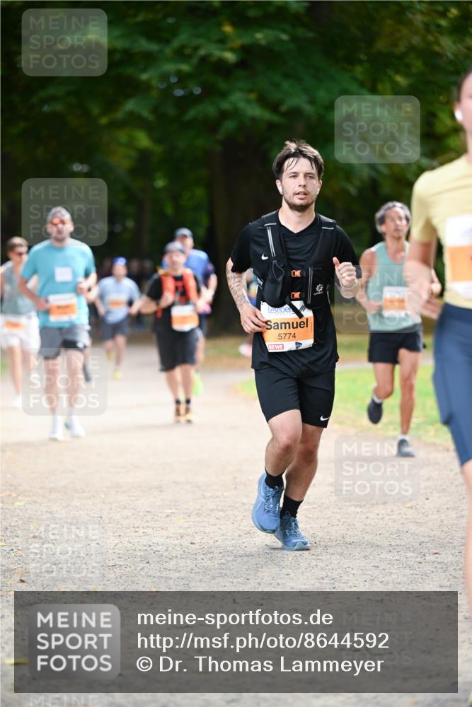 31.08.2025 - 21. Blankeneser Heldenlauf Dr. Thomas Lammeyer http://msf.ph/oto/8644592 31.08.2025 11:13:42 Laufen 5774 meine-sportfotos.de
