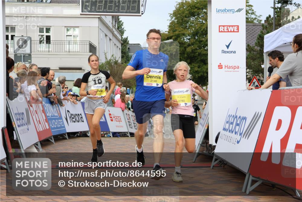 31.08.2025 - 21. Blankeneser Heldenlauf Strokosch-Dieckow http://msf.ph/oto/8644595 31.08.2025 10:23:45 Ziel 2626, 2780, 2184, 2373, 2618, 2237, 2146 meine-sportfotos.de