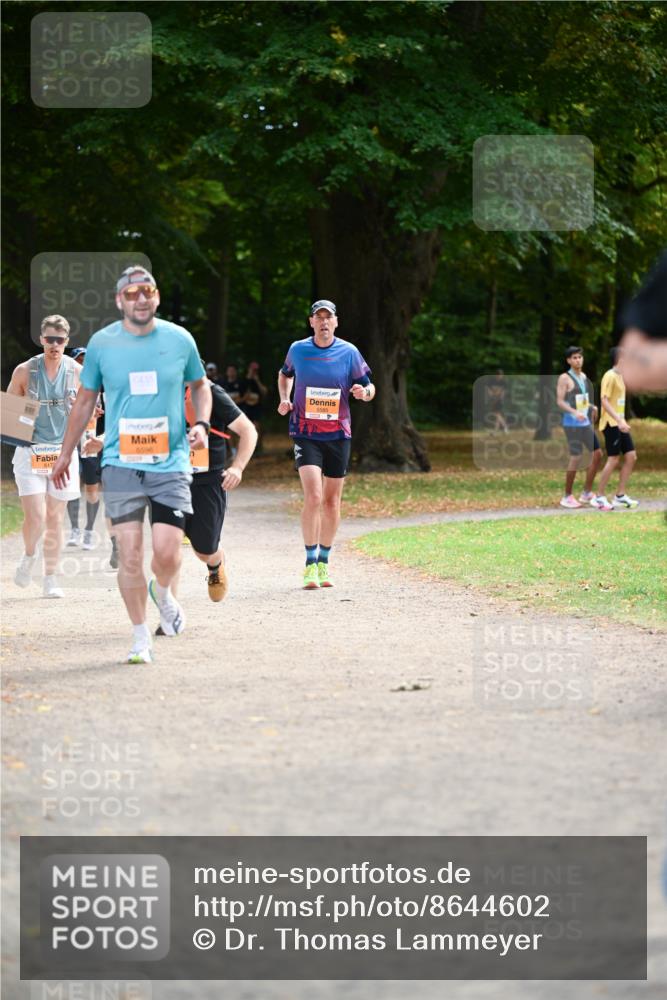 31.08.2025 - 21. Blankeneser Heldenlauf Dr. Thomas Lammeyer http://msf.ph/oto/8644602 31.08.2025 11:13:43 Laufen 5596 meine-sportfotos.de
