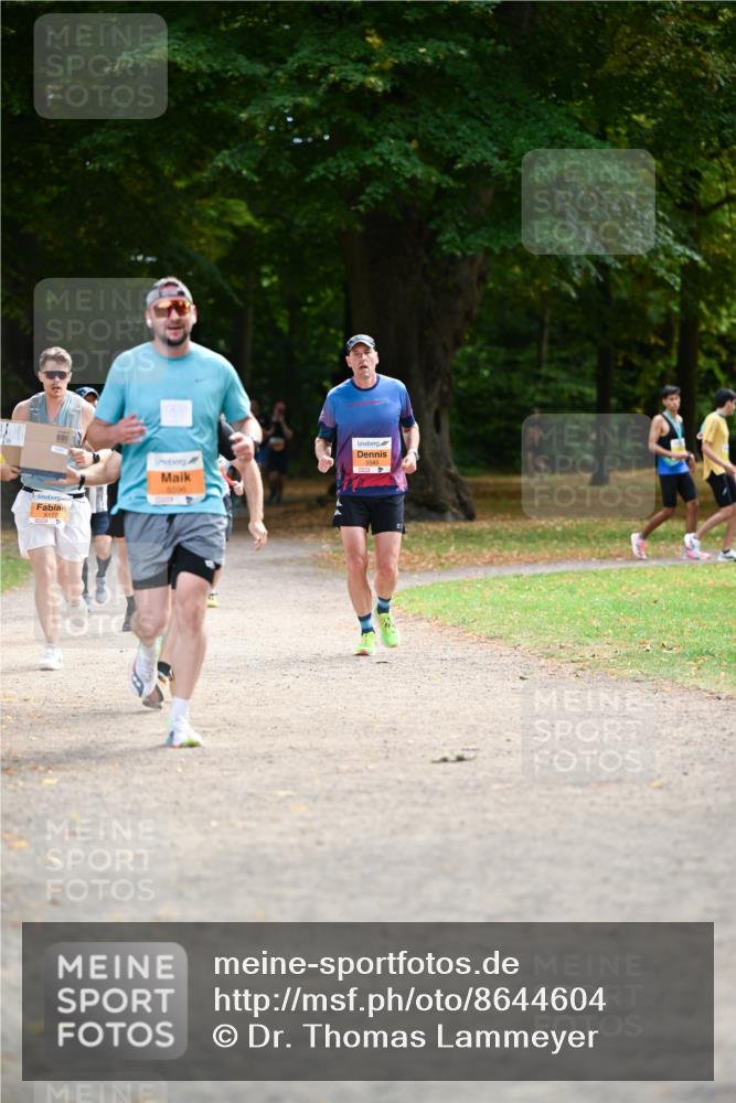 31.08.2025 - 21. Blankeneser Heldenlauf Dr. Thomas Lammeyer http://msf.ph/oto/8644604 31.08.2025 11:13:43 Laufen 5696 meine-sportfotos.de