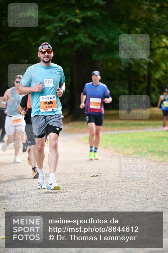 31.08.2025 - 21. Blankeneser Heldenlauf Dr. Thomas Lammeyer http://msf.ph/oto/8644612 31.08.2025 11:13:44 Laufen 5596 meine-sportfotos.de