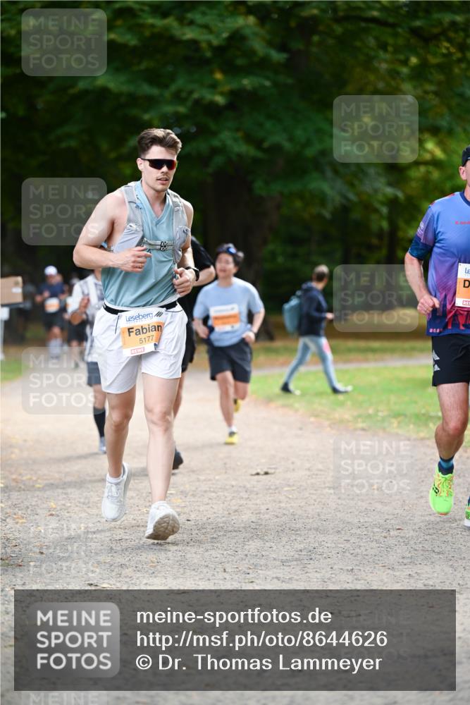 31.08.2025 - 21. Blankeneser Heldenlauf Dr. Thomas Lammeyer http://msf.ph/oto/8644626 31.08.2025 11:13:47 Laufen 5177 meine-sportfotos.de