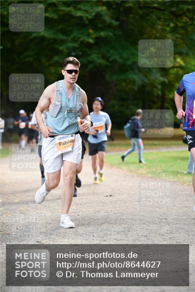 31.08.2025 - 21. Blankeneser Heldenlauf Dr. Thomas Lammeyer http://msf.ph/oto/8644627 31.08.2025 11:13:47 Laufen 5177, 100 meine-sportfotos.de