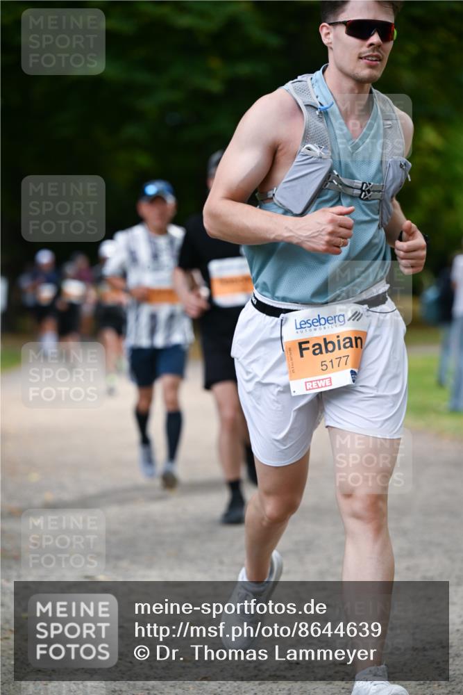 31.08.2025 - 21. Blankeneser Heldenlauf Dr. Thomas Lammeyer http://msf.ph/oto/8644639 31.08.2025 11:13:49 Laufen 5177 meine-sportfotos.de