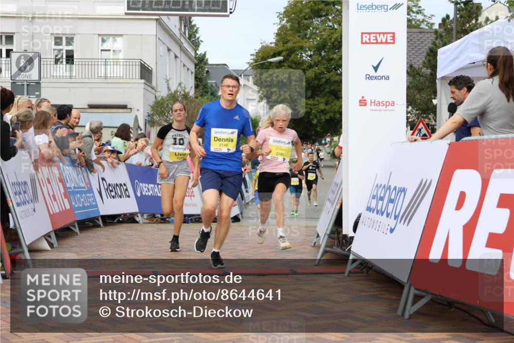 31.08.2025 - 21. Blankeneser Heldenlauf Strokosch-Dieckow http://msf.ph/oto/8644641 31.08.2025 10:23:44 Ziel 2626, 2780, 2184, 2284, 2618, 2237, 2146 meine-sportfotos.de