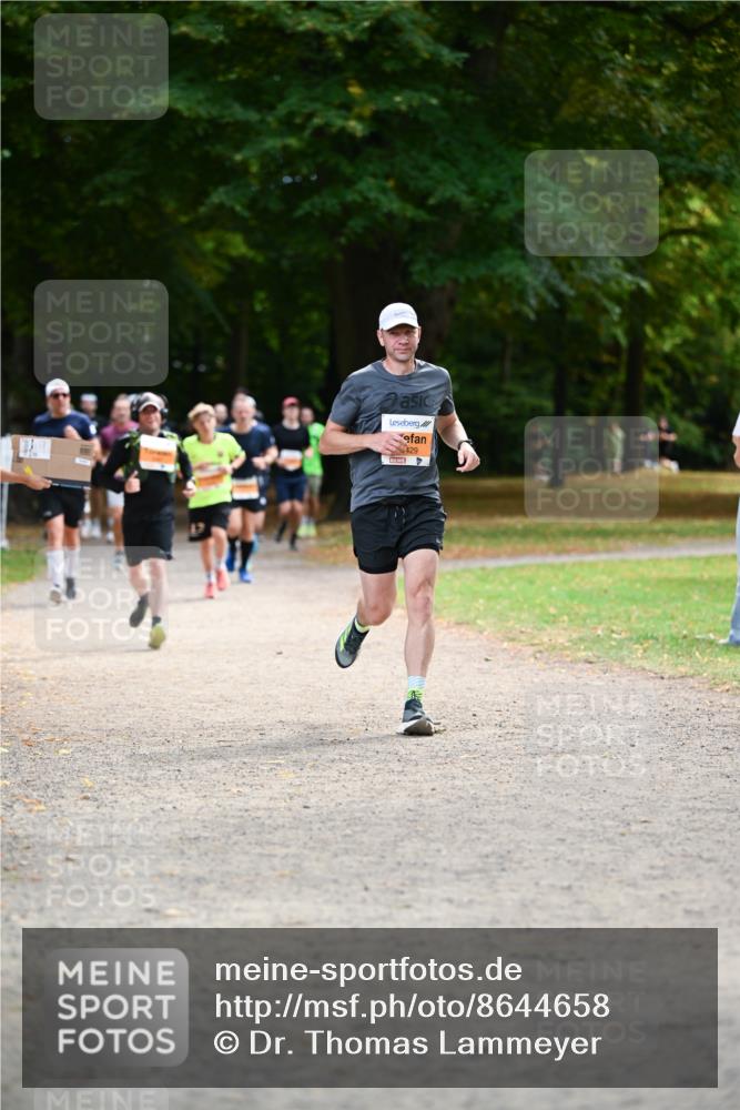 31.08.2025 - 21. Blankeneser Heldenlauf Dr. Thomas Lammeyer http://msf.ph/oto/8644658 31.08.2025 11:13:52 Laufen 429 meine-sportfotos.de