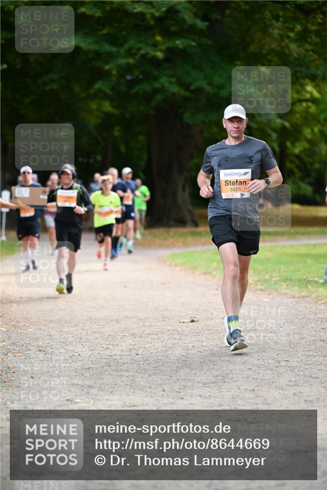 31.08.2025 - 21. Blankeneser Heldenlauf Dr. Thomas Lammeyer http://msf.ph/oto/8644669 31.08.2025 11:13:53 Laufen 5429 meine-sportfotos.de