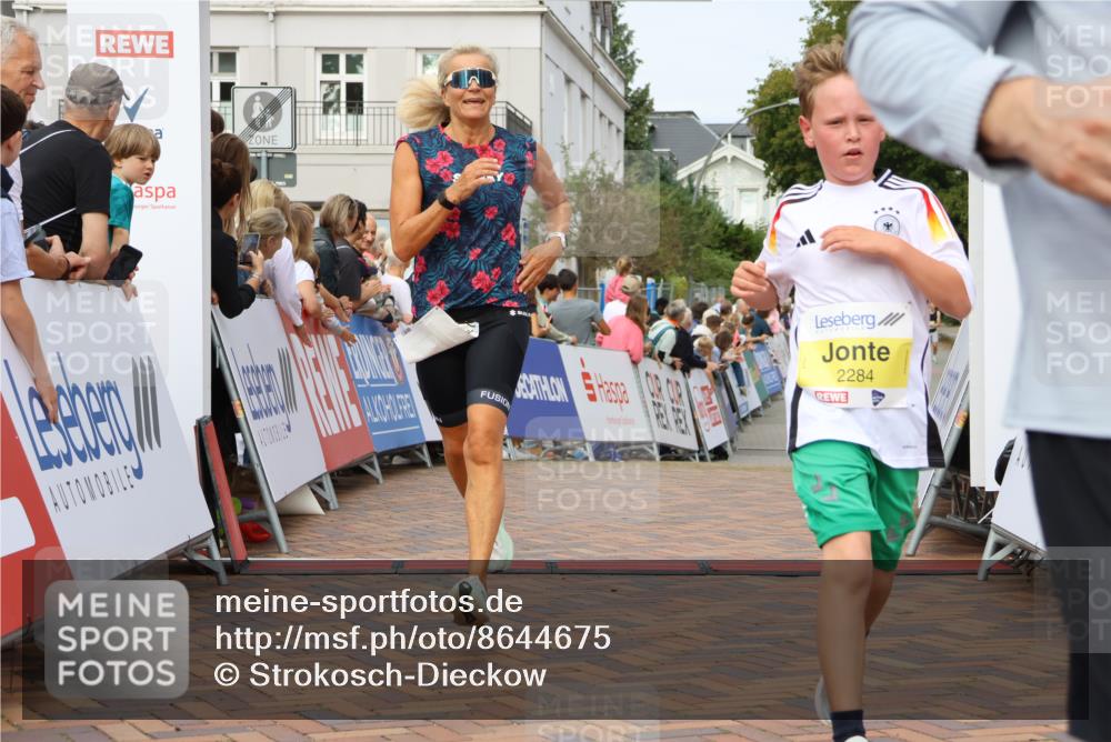 31.08.2025 - 21. Blankeneser Heldenlauf Strokosch-Dieckow http://msf.ph/oto/8644675 31.08.2025 10:23:38 Ziel 2186, 2071, 2284, 2618 meine-sportfotos.de