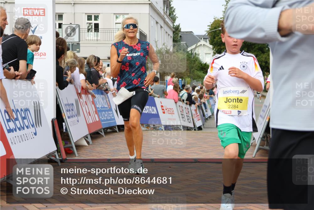 31.08.2025 - 21. Blankeneser Heldenlauf Strokosch-Dieckow http://msf.ph/oto/8644681 31.08.2025 10:23:38 Ziel 2186, 2071, 2284, 2618 meine-sportfotos.de