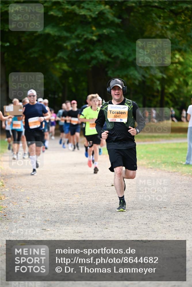 31.08.2025 - 21. Blankeneser Heldenlauf Dr. Thomas Lammeyer http://msf.ph/oto/8644682 31.08.2025 11:13:56 Laufen 5247 meine-sportfotos.de