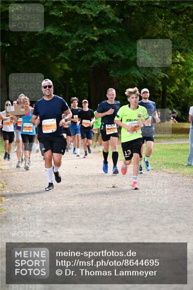 31.08.2025 - 21. Blankeneser Heldenlauf Dr. Thomas Lammeyer http://msf.ph/oto/8644695 31.08.2025 11:13:57 Laufen 5616, 5801, 13 meine-sportfotos.de
