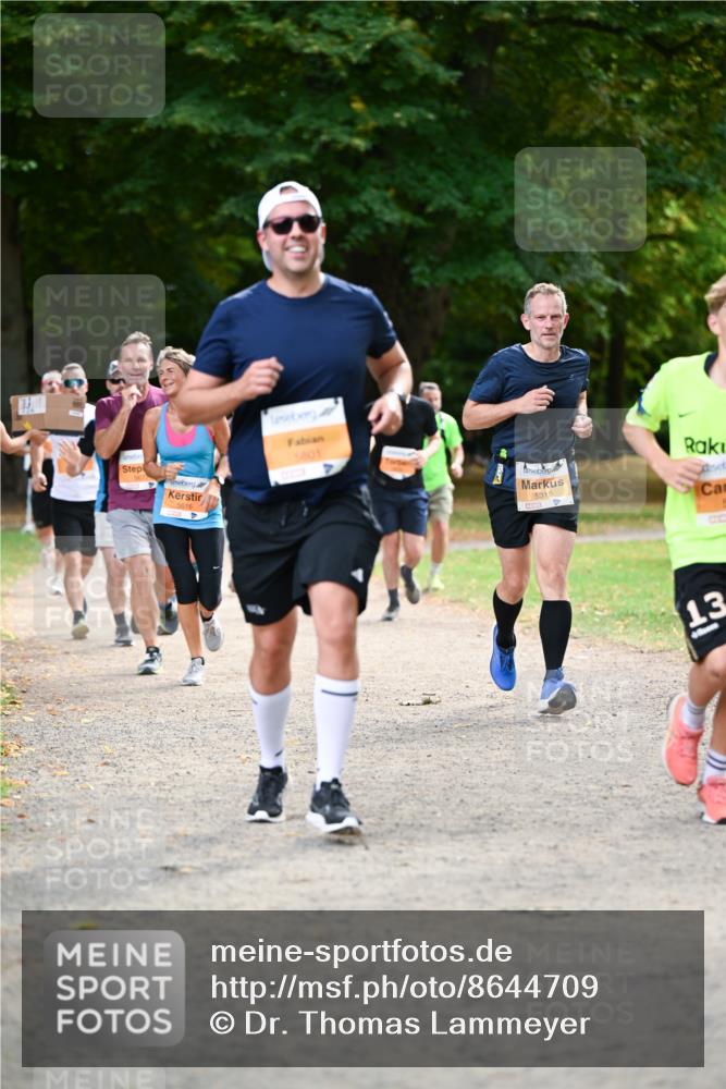 31.08.2025 - 21. Blankeneser Heldenlauf Dr. Thomas Lammeyer http://msf.ph/oto/8644709 31.08.2025 11:13:59 Laufen 5616, 5801, 5315, 13 meine-sportfotos.de