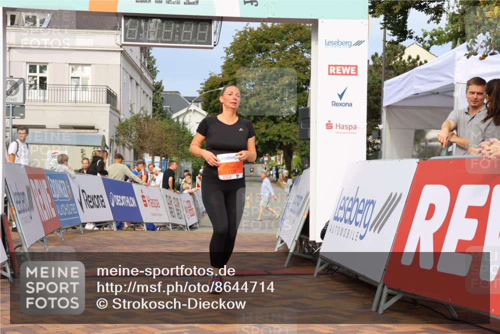 31.08.2025 - 21. Blankeneser Heldenlauf Strokosch-Dieckow http://msf.ph/oto/8644714 31.08.2025 10:03:01 Ziel 1179 meine-sportfotos.de