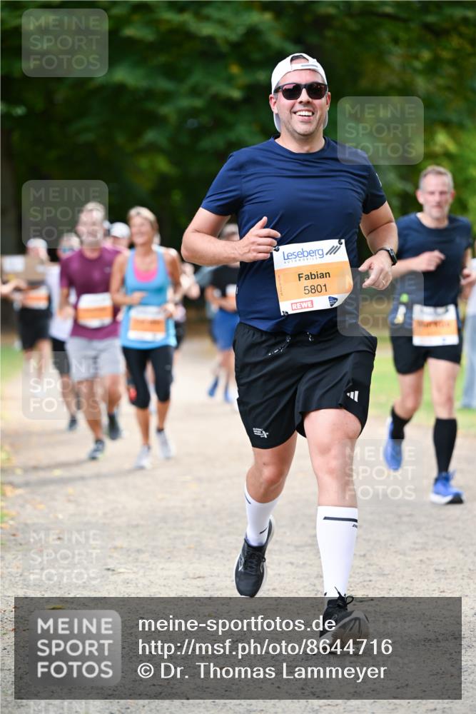 31.08.2025 - 21. Blankeneser Heldenlauf Dr. Thomas Lammeyer http://msf.ph/oto/8644716 31.08.2025 11:13:59 Laufen 5801 meine-sportfotos.de