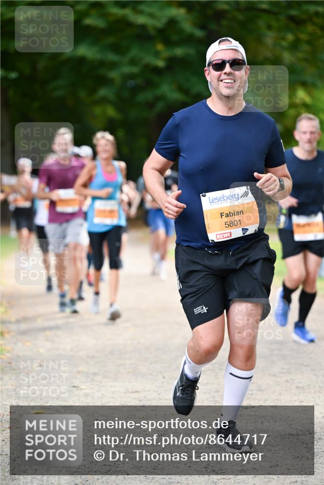 31.08.2025 - 21. Blankeneser Heldenlauf Dr. Thomas Lammeyer http://msf.ph/oto/8644717 31.08.2025 11:14:00 Laufen 5801 meine-sportfotos.de