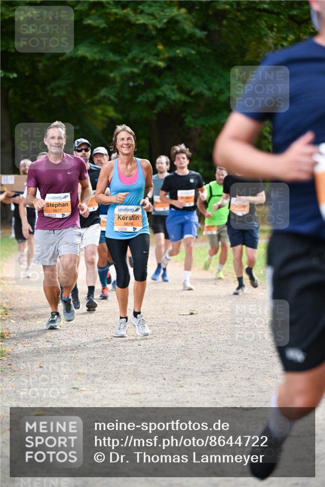 31.08.2025 - 21. Blankeneser Heldenlauf Dr. Thomas Lammeyer http://msf.ph/oto/8644722 31.08.2025 11:14:00 Laufen 5677, 5616 meine-sportfotos.de