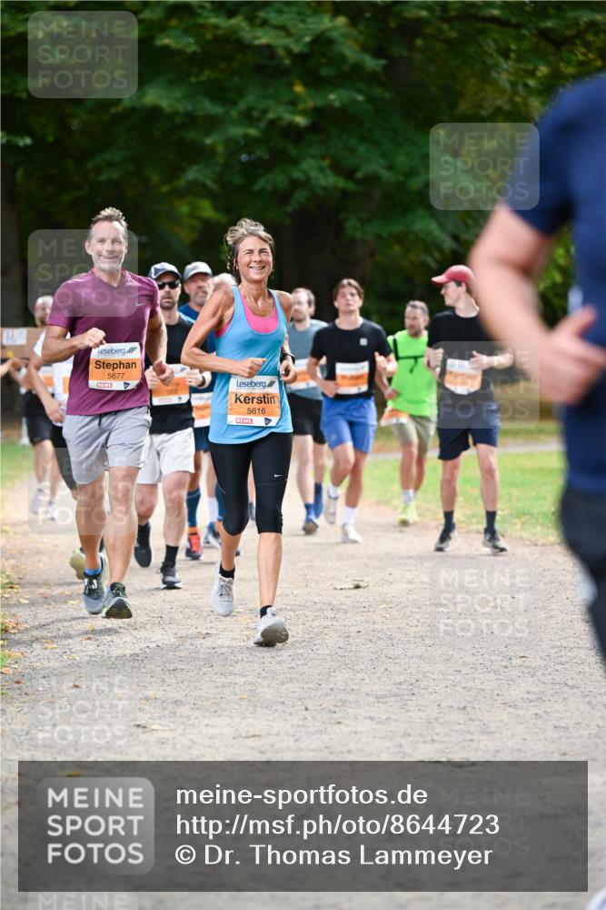 31.08.2025 - 21. Blankeneser Heldenlauf Dr. Thomas Lammeyer http://msf.ph/oto/8644723 31.08.2025 11:14:00 Laufen 5677, 5616 meine-sportfotos.de
