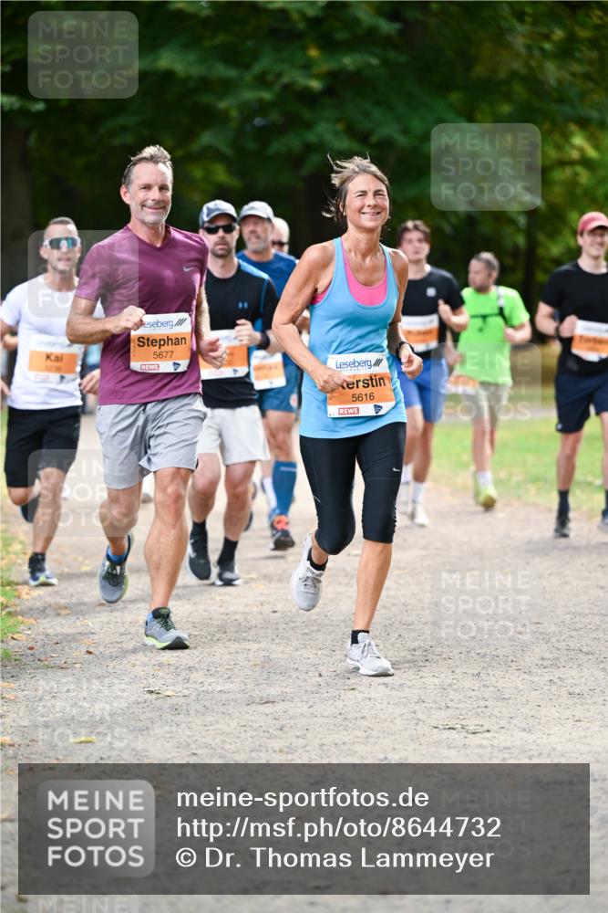 31.08.2025 - 21. Blankeneser Heldenlauf Dr. Thomas Lammeyer http://msf.ph/oto/8644732 31.08.2025 11:14:01 Laufen 5677, 5616 meine-sportfotos.de