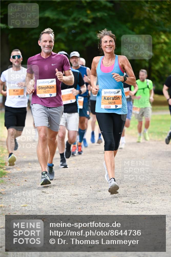 31.08.2025 - 21. Blankeneser Heldenlauf Dr. Thomas Lammeyer http://msf.ph/oto/8644736 31.08.2025 11:14:01 Laufen 5677, 5616 meine-sportfotos.de