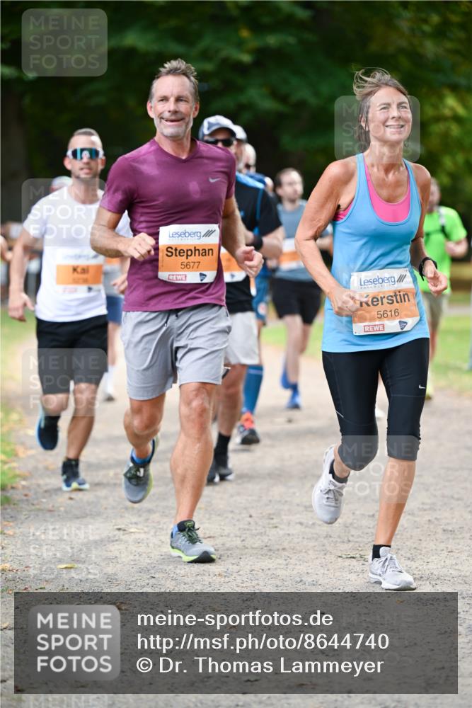 31.08.2025 - 21. Blankeneser Heldenlauf Dr. Thomas Lammeyer http://msf.ph/oto/8644740 31.08.2025 11:14:02 Laufen 5677, 5616 meine-sportfotos.de