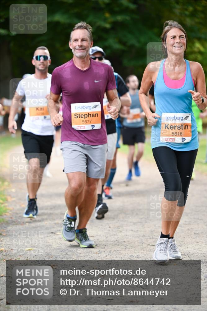 31.08.2025 - 21. Blankeneser Heldenlauf Dr. Thomas Lammeyer http://msf.ph/oto/8644742 31.08.2025 11:14:02 Laufen 5677, 5616 meine-sportfotos.de